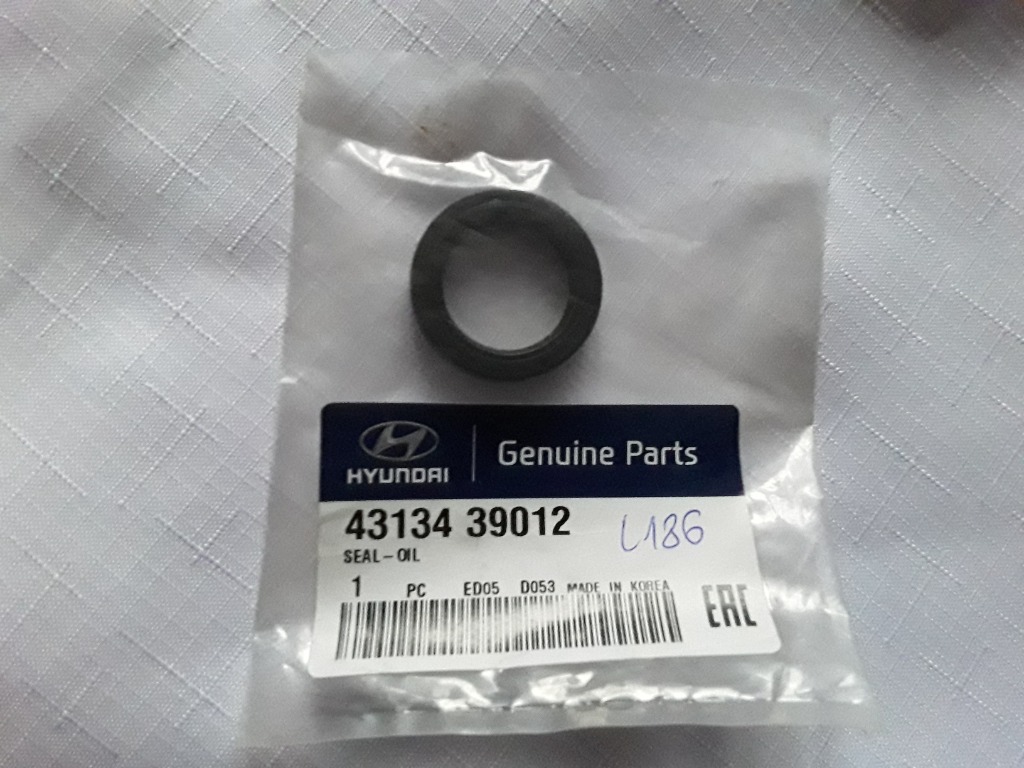 HYUNDAI 43134 39012 УЩІЛЬНЮВАЧ КОРОБКИ ПЕРЕДАЧ 