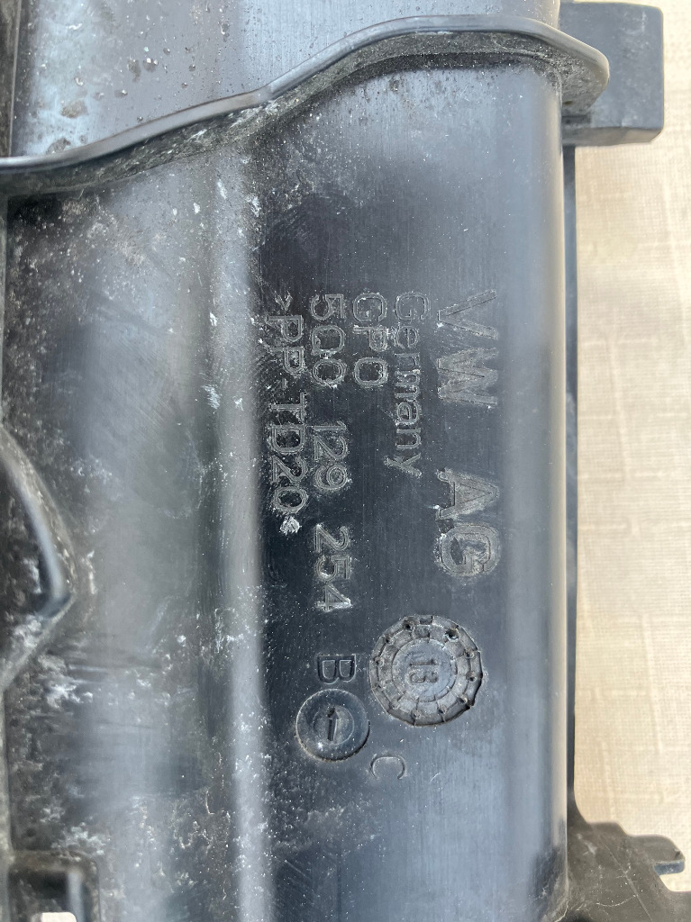 КЕРМО ВПУСК ПОВІТРЯ 5Q0 129 254B VW SEAT AUDI SKODA TDI TSI TFSI 