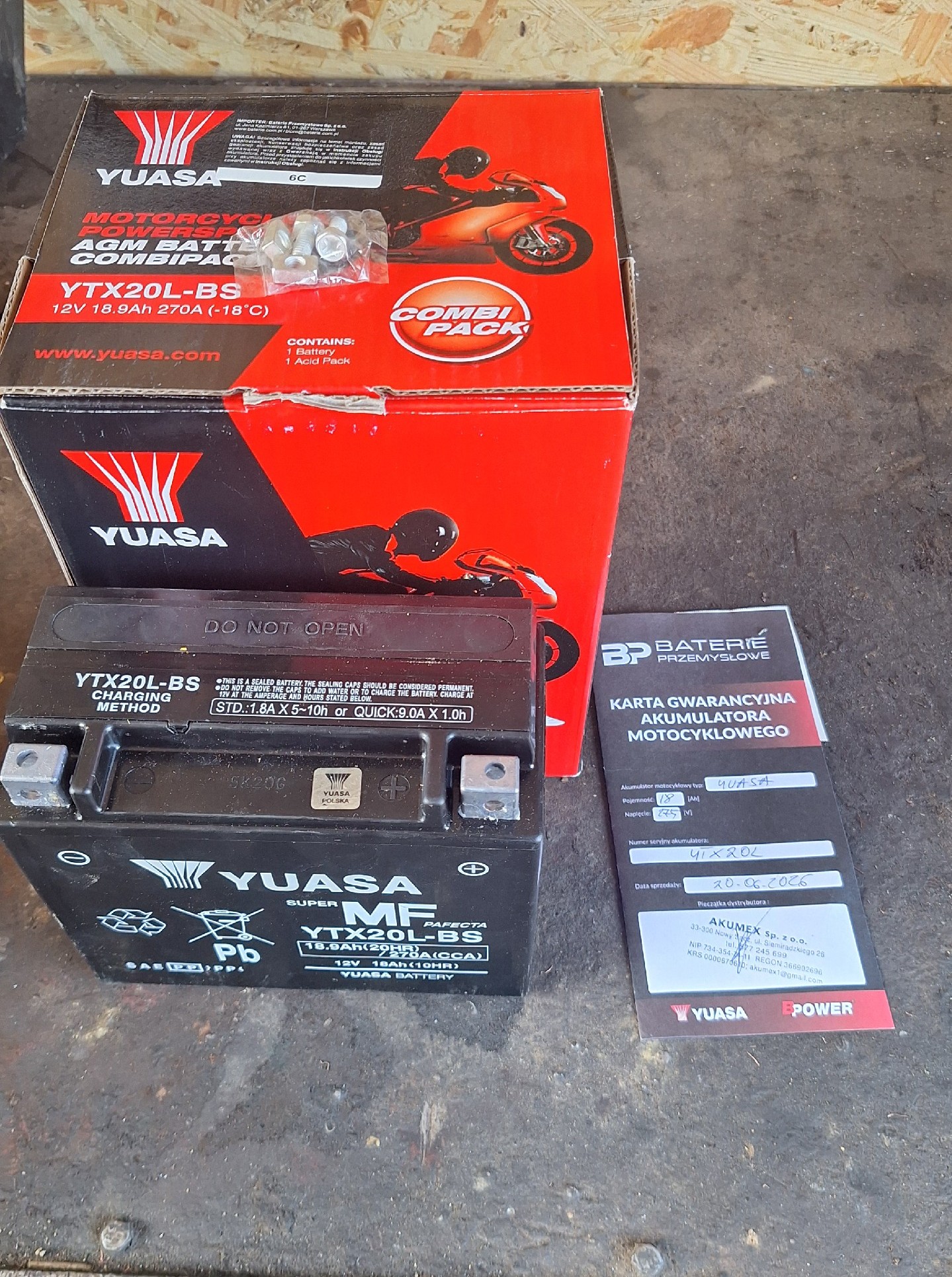 YUASA YTX20L-BS - akumlator motocyklowy/ATV -