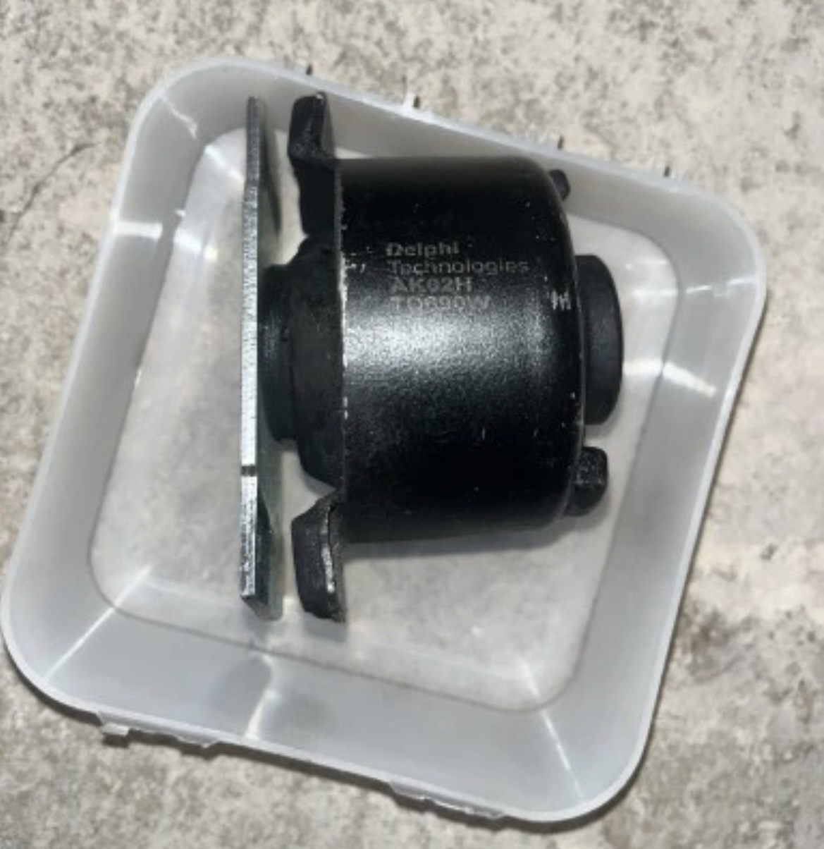 DELPHI TD690W ВТУЛКА БАЛКИ LAGUNA II 
