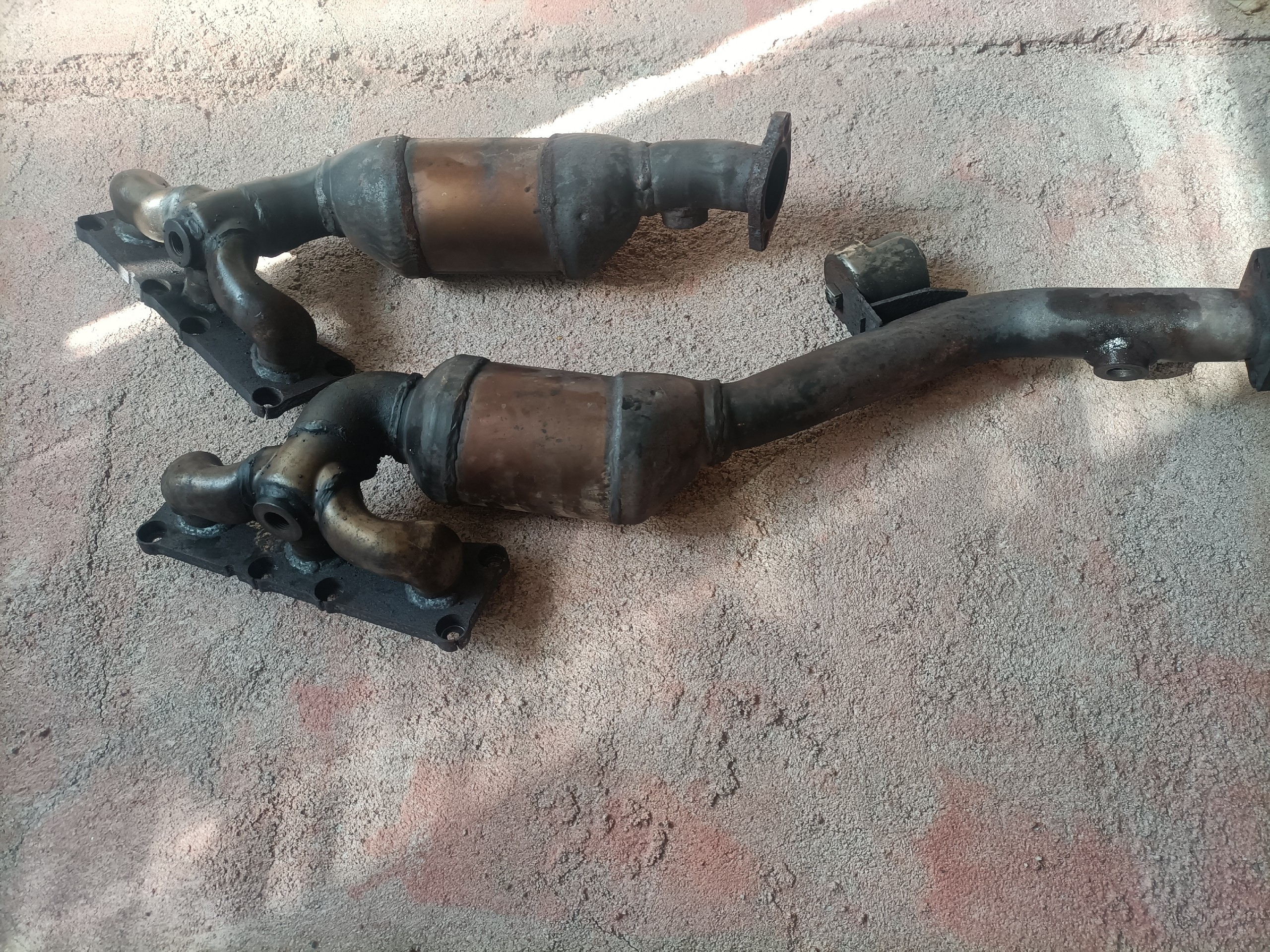 КАТАЛИЗАТОРЫ E90 N52B25, 1-3/4-6 КОМПЛЕКТ AFTERMARKET ЗАМЕНИТЕЛЬ 