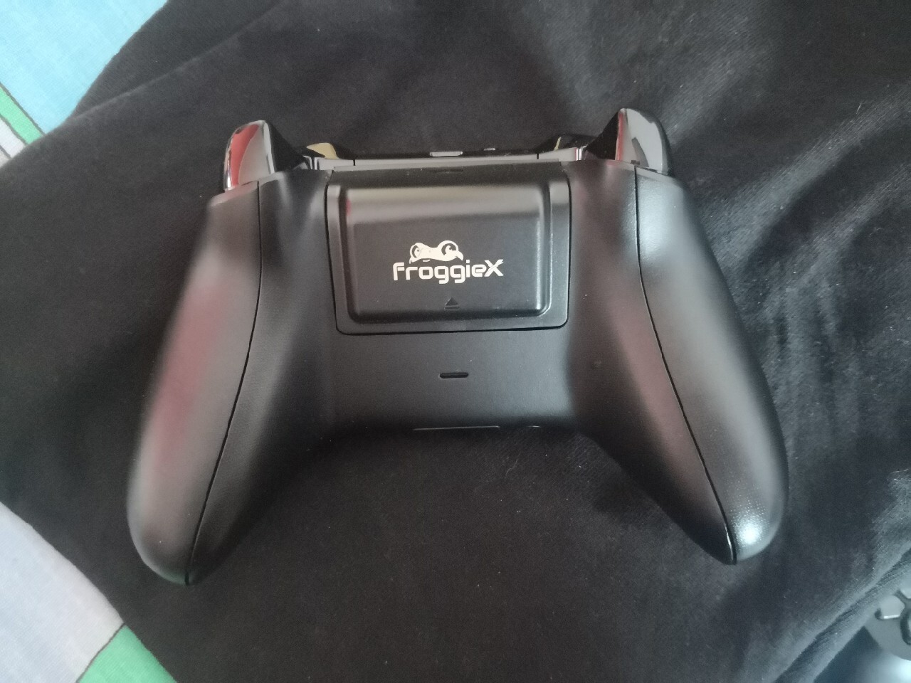 Pad Xbox One + adapter PC + akumulator Krzepice Kup teraz na