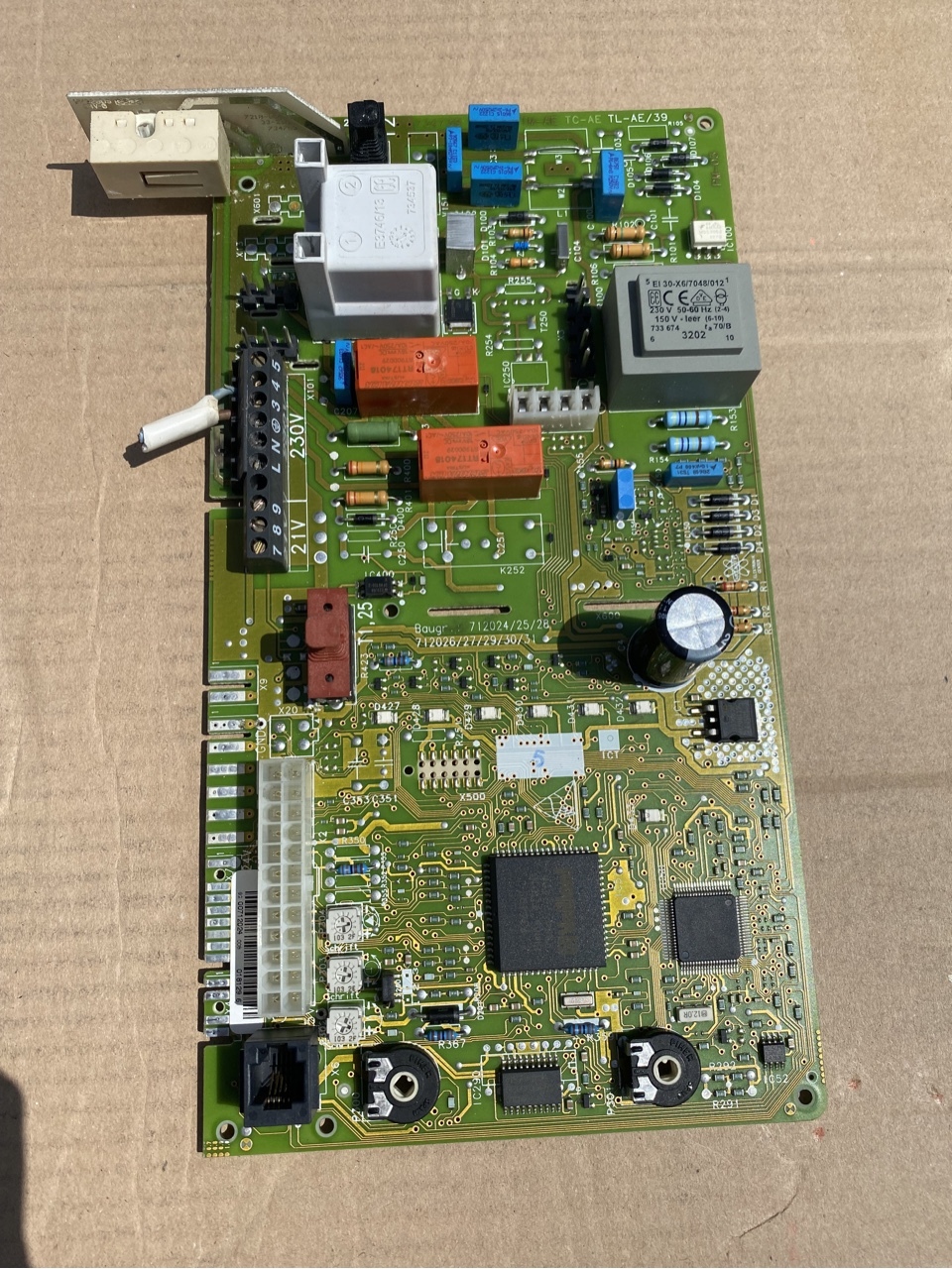 Płyta główna Vaillant VUW PL 240/23 R1 Rzeszów Kup teraz na