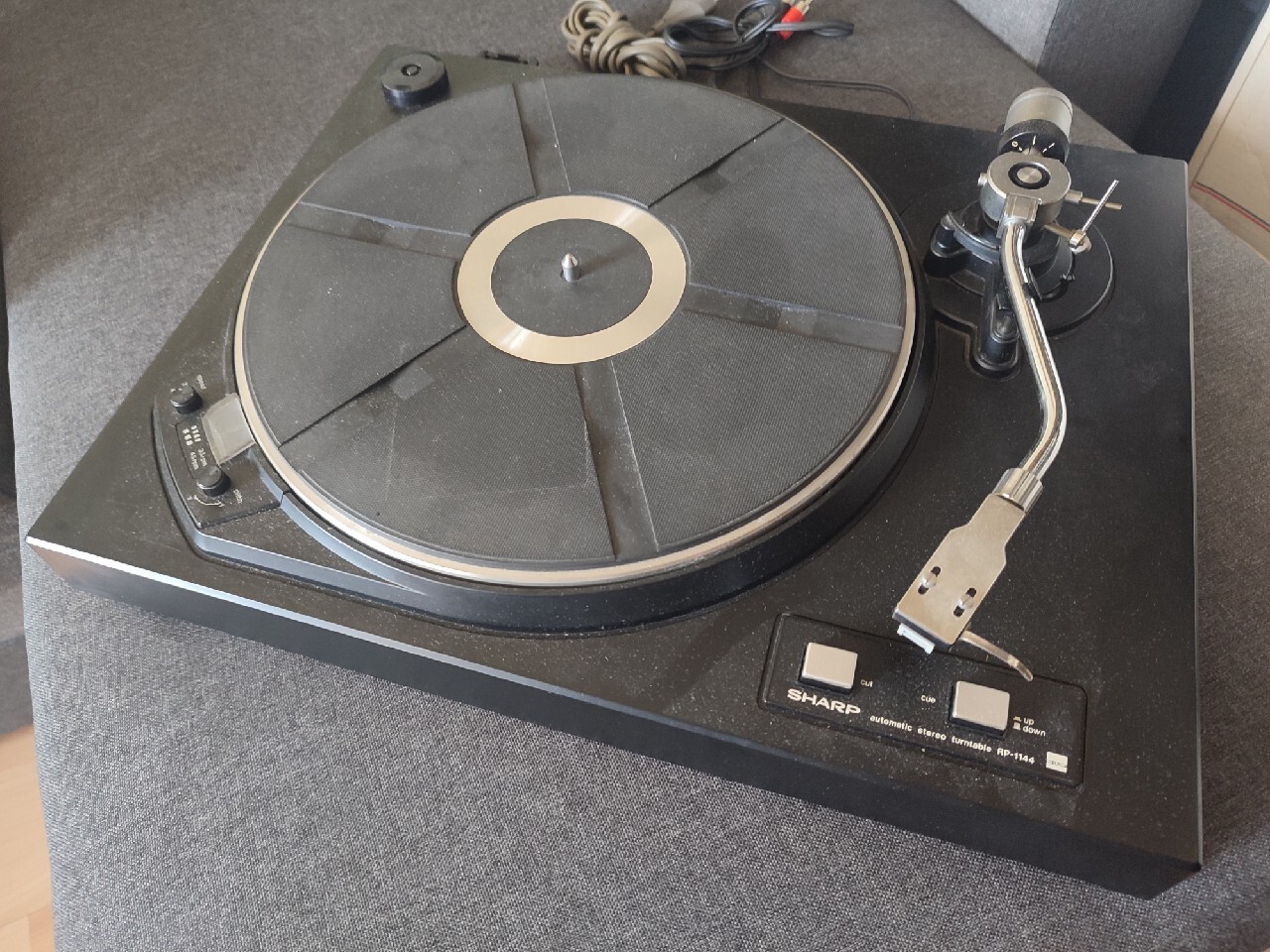 Gramofon Sharp RP1144 Bojszowy Kup teraz na Allegro Lokalnie