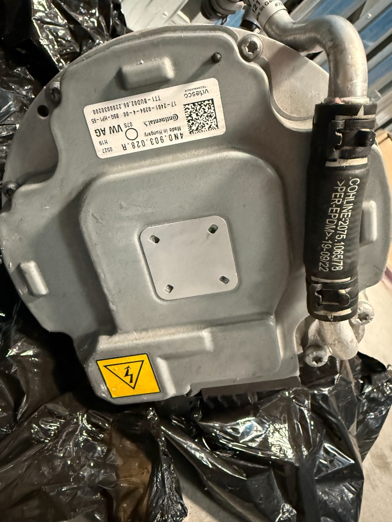 ГЕНЕРАТОР 4N0903028R СТАРТЕР AUDI RS7 A8 A6 Q C8 - STANBDB 