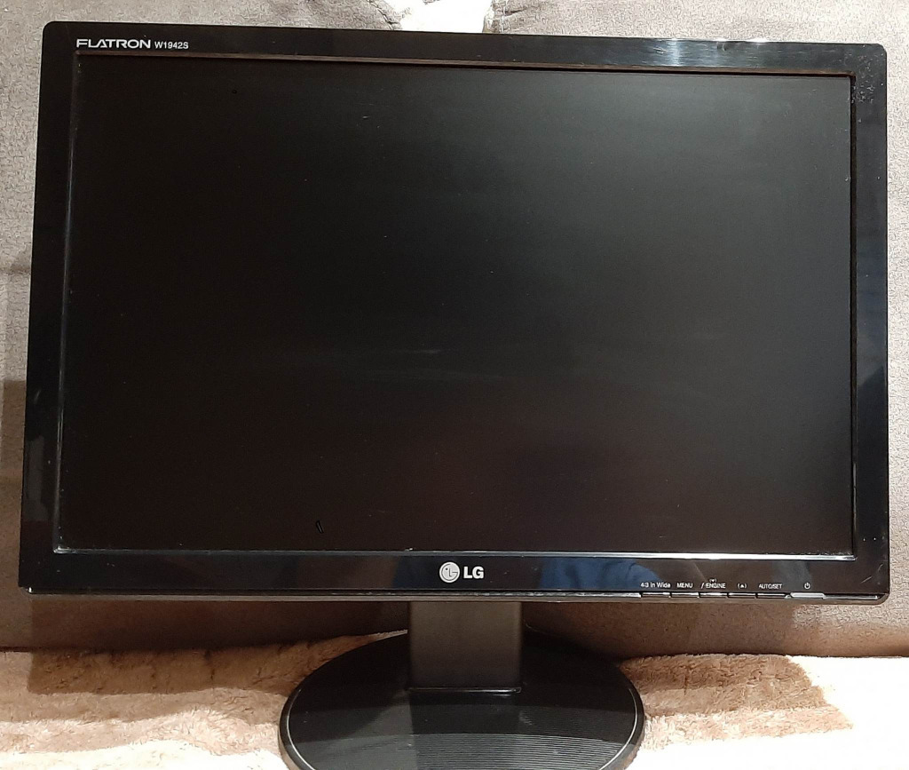 Monitor LCD LG FLATRON W1942S 19 " 1440 x 900 px | Mogilno | Kup teraz ...