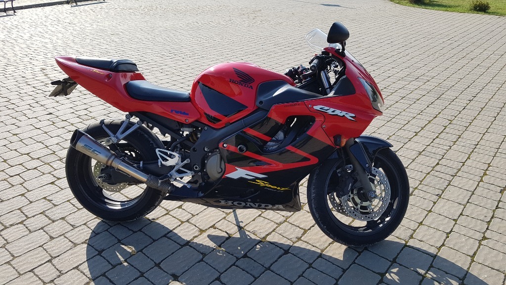 Honda f4i sport