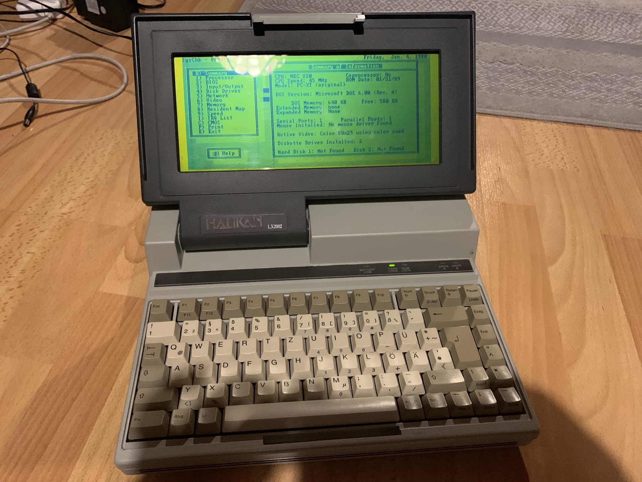 Halikan LX2002 baaardzo retro laptop Xt | Kraków | Licytacja na Allegro  Lokalnie