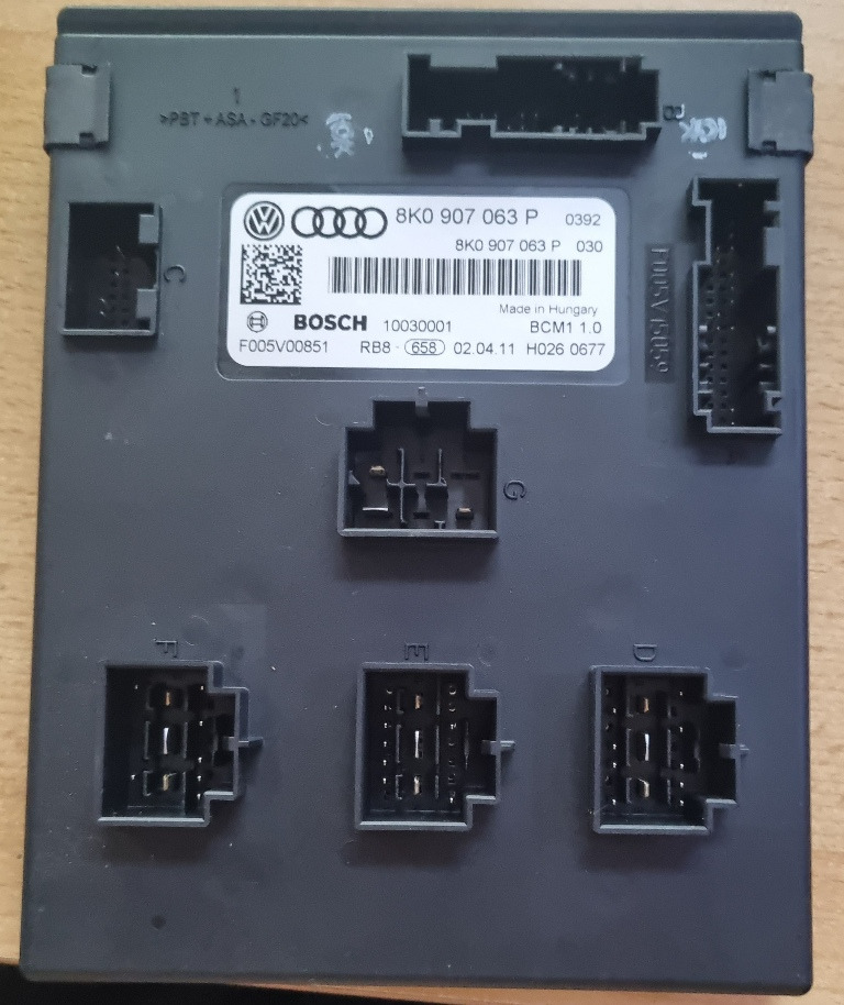 МОДУЛЬ КОМФОРТУ AUDI A4 B8 A5 Q5 8K0907063P F005V00851 