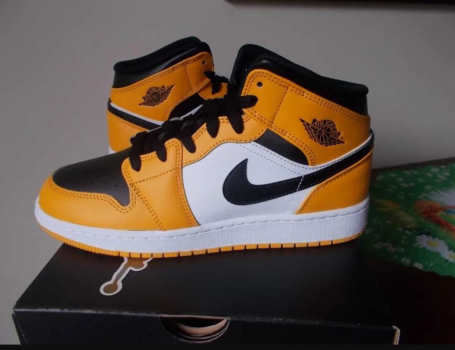 NIKE ナイキJORDAN 1 RETRO HIGH OG PS taxi JORDAN BRAND JORDAN 1 RETRO HIGH OG (PS) TAXI/BLACK-SAIL