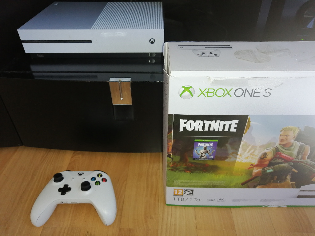 XBOX ONE S 1TB + PAD + Kinect + GRY + GAME PASS Szczecin Kup teraz