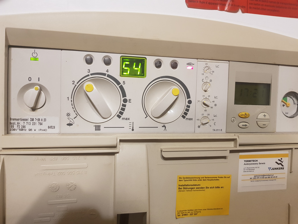 Piec; kocioł kondensacyjny Junkers ZWB 726 A23 Góra Kalwaria Kup