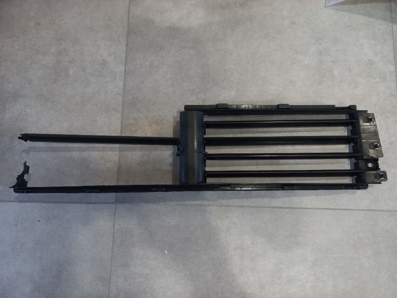 ЖАЛЮЗІ ШТОРКА РАДІАТОРА МОТОРЧИК VW GOLF VII 7 5G0122321H 