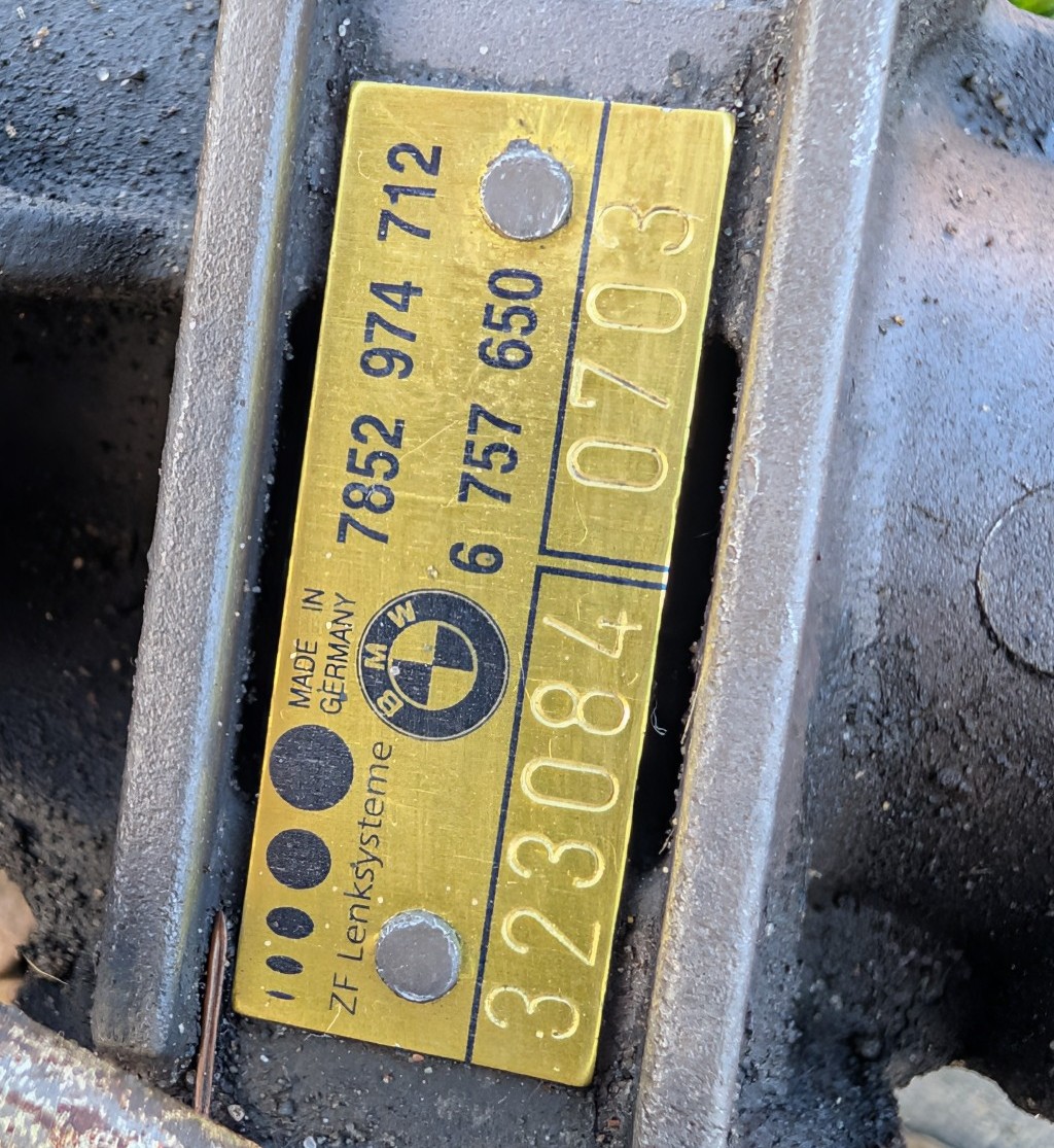 6757650 ZF РУЛЬОВА РЕЙКА BMW E46 231KM 