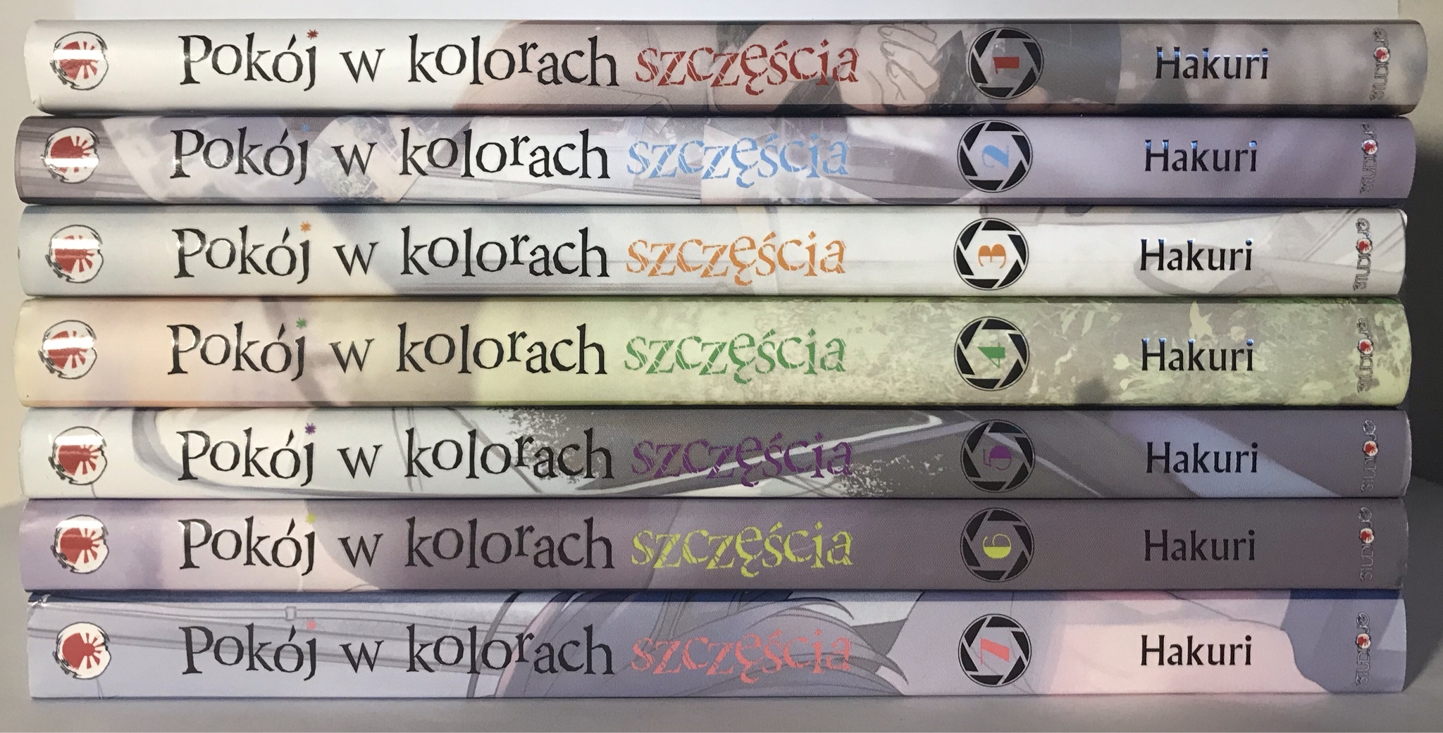 Pokoj W Kolorach Szczescia Ile Tomow