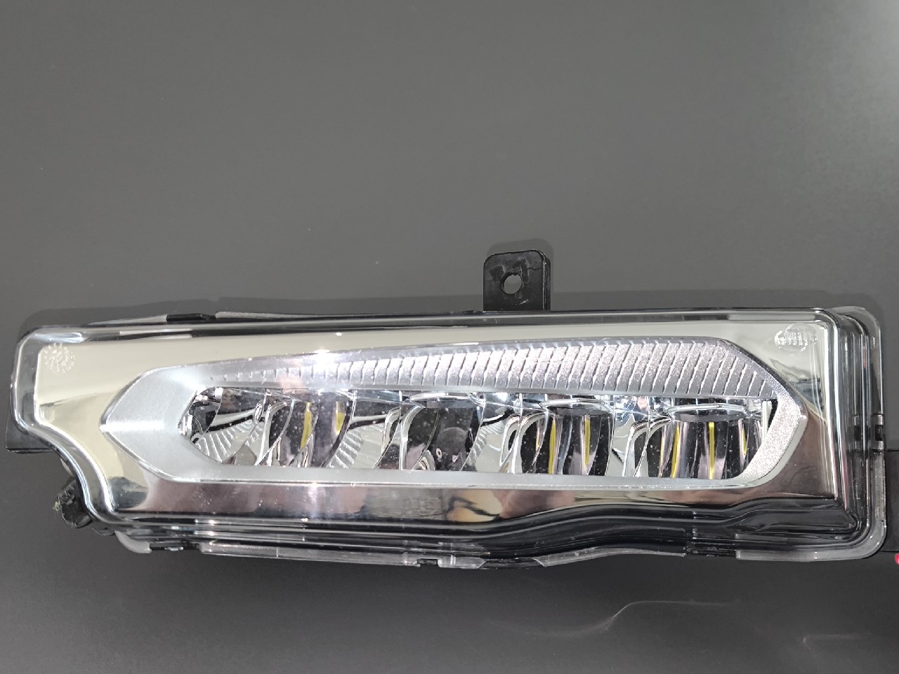 ФАРА ТУМАННА ГАЛОГЕН 7412527 1NB 012.810 HELLA 
