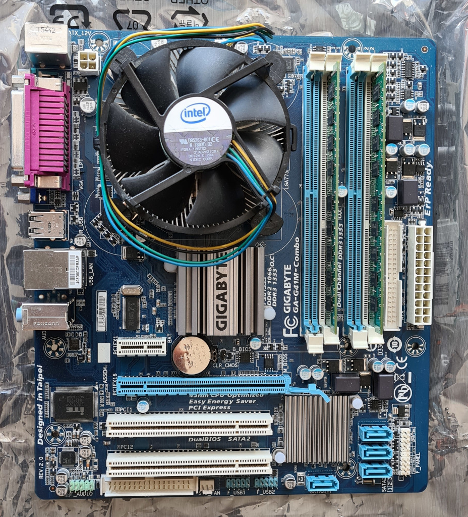 Gigabyte + Q6600 + 8GB Biskupiec Licytacja na