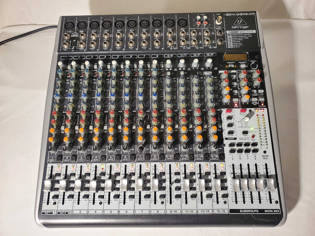 BEHRINGER XENYX QX2442 MIKSER AUDIO Z USB Pyskowice Ogłoszenie na