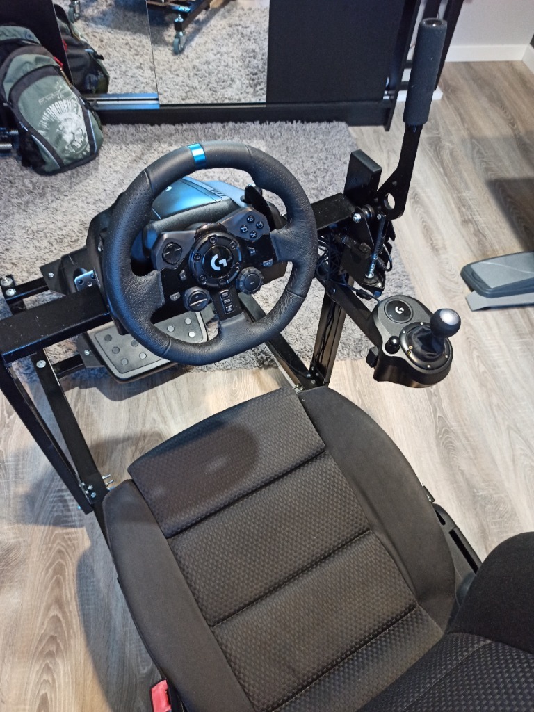 Logitech G923 + shifter + łapa / ręczny + rig Biała Podlaska