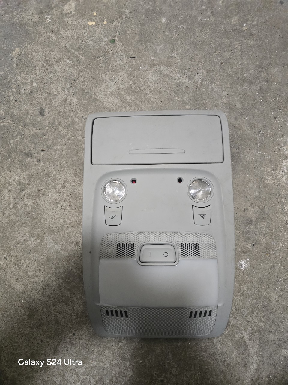 ЛАМПОЧКА AUDI A4 B8 A5 8T 8T0947135BE 