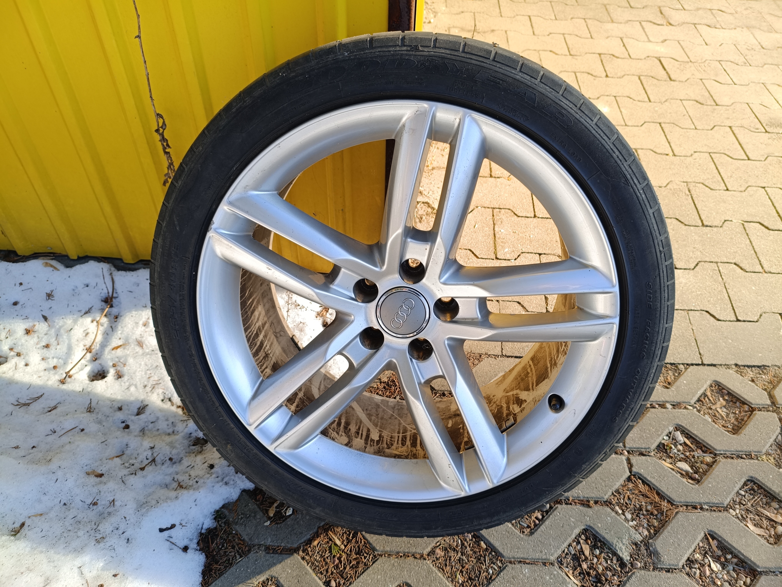 ДИСК AUDI 19