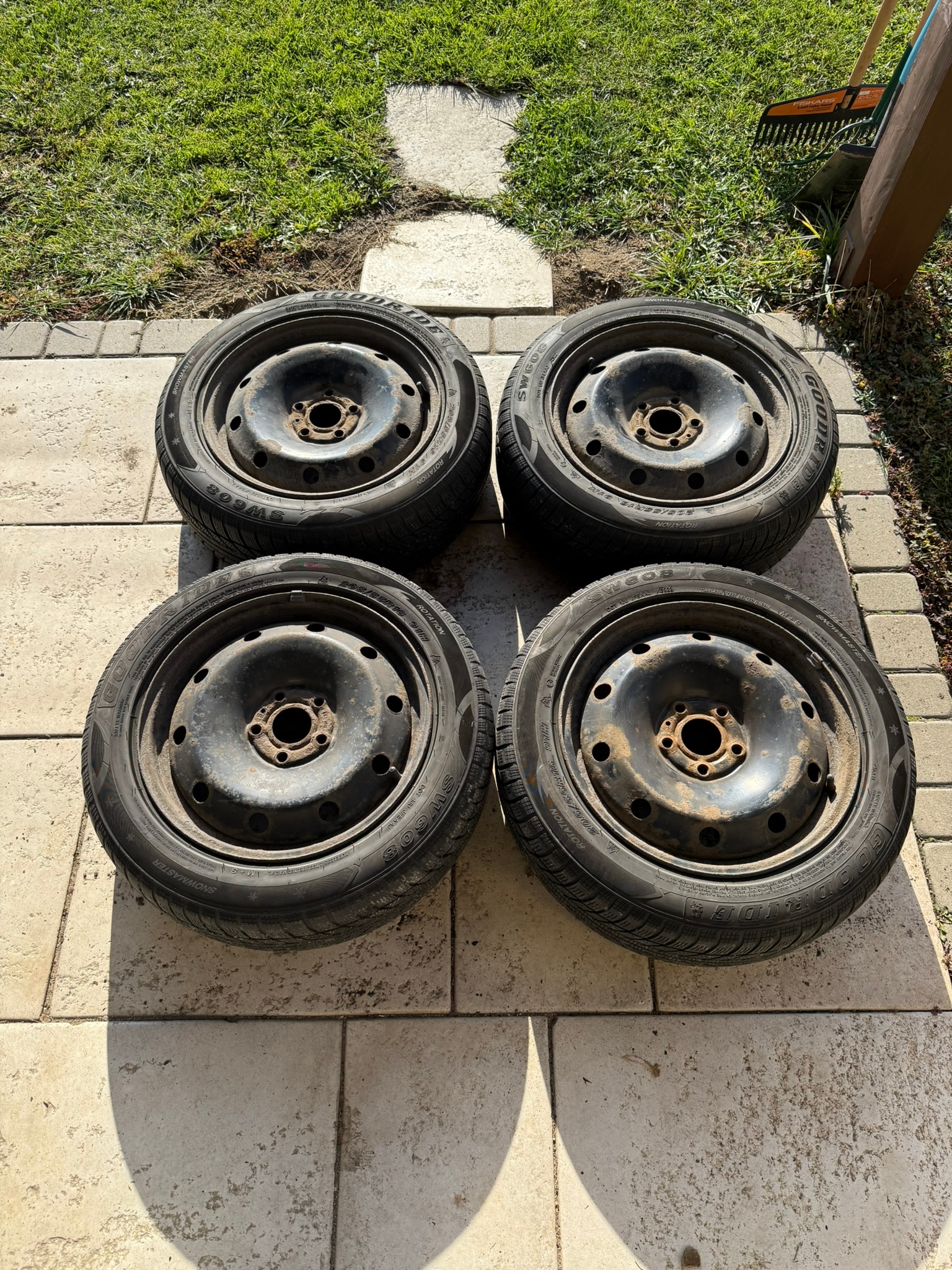 2 SZT. КОЛЕСА ЗИМОВІ ШИНИ 20555R16 2922 ДИСКИ СТАЛЬ 5X108 LAGUNA 2 