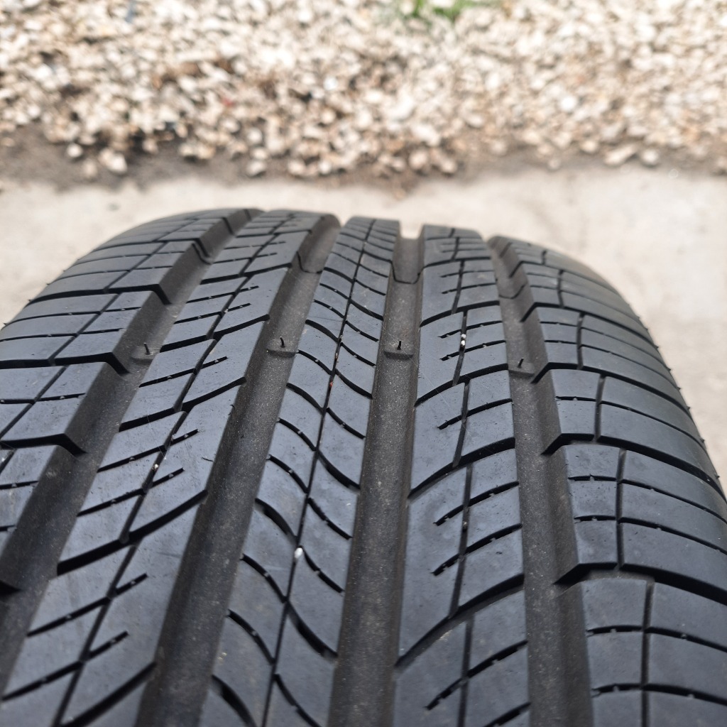 Alu felgi KIA SORENTO HANKOOK 245/65/17 111H 2021r Drzewica Kup