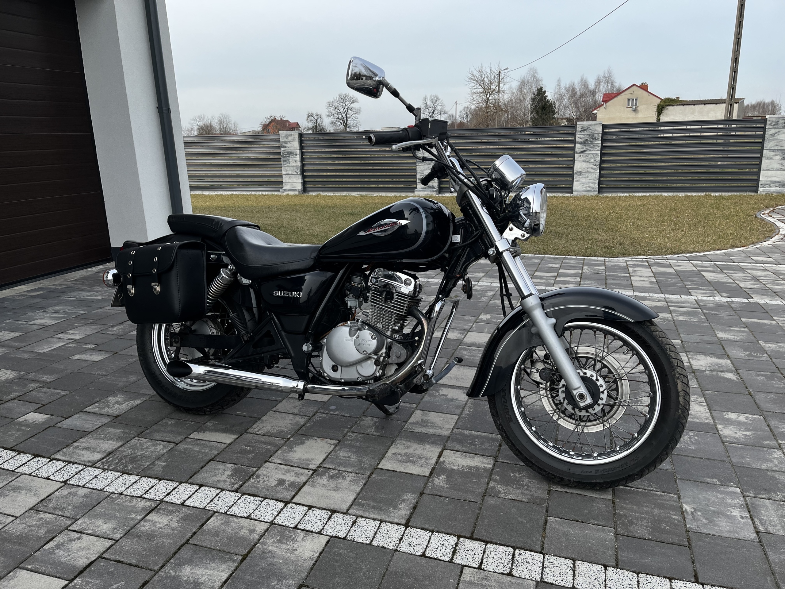 Suzuki marauder outlet gz 125