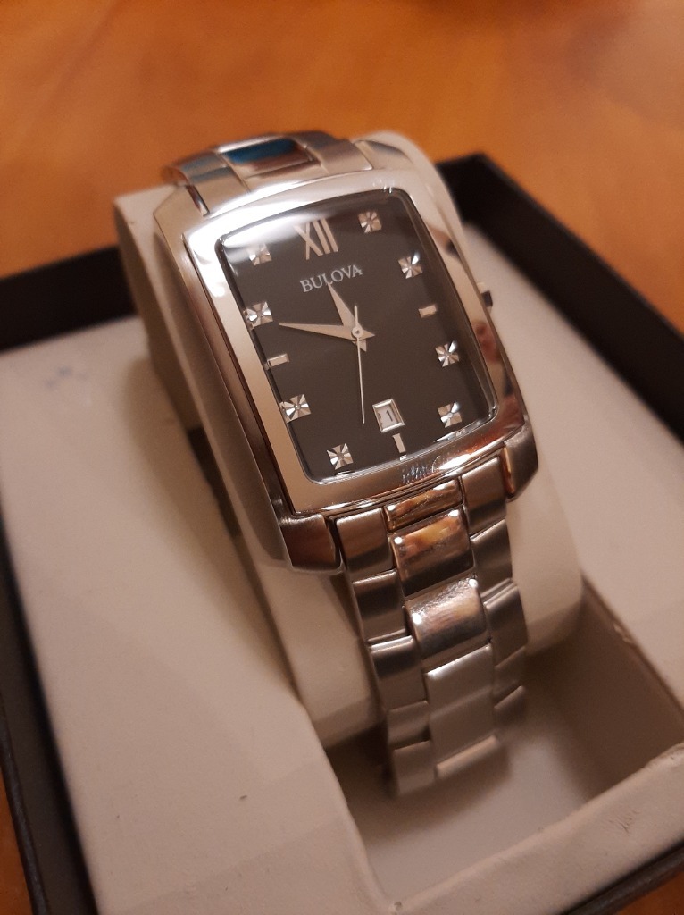 Bulova b8 top