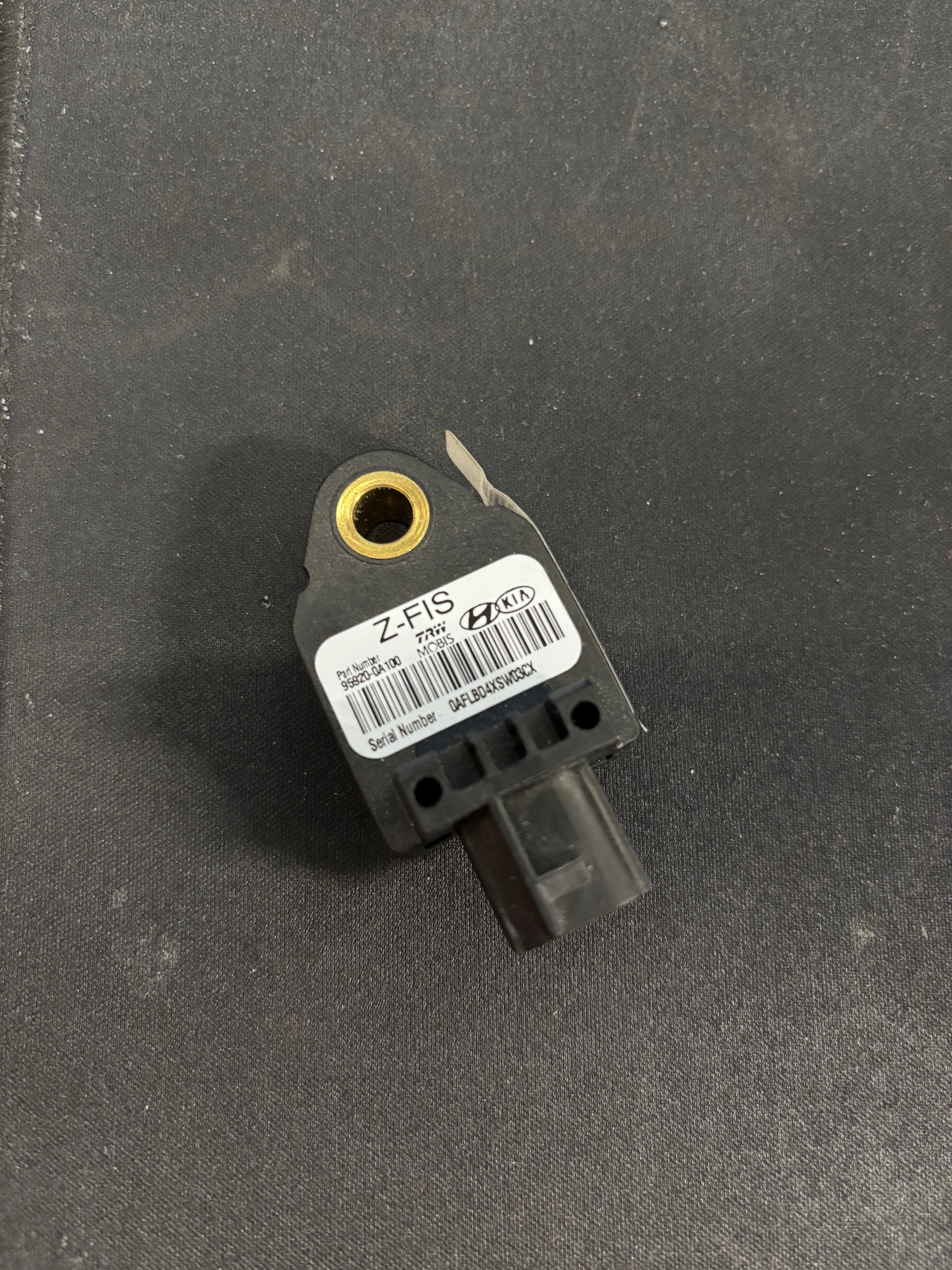 959200A100 HYUNDAI ДАТЧИК УДАРУ 