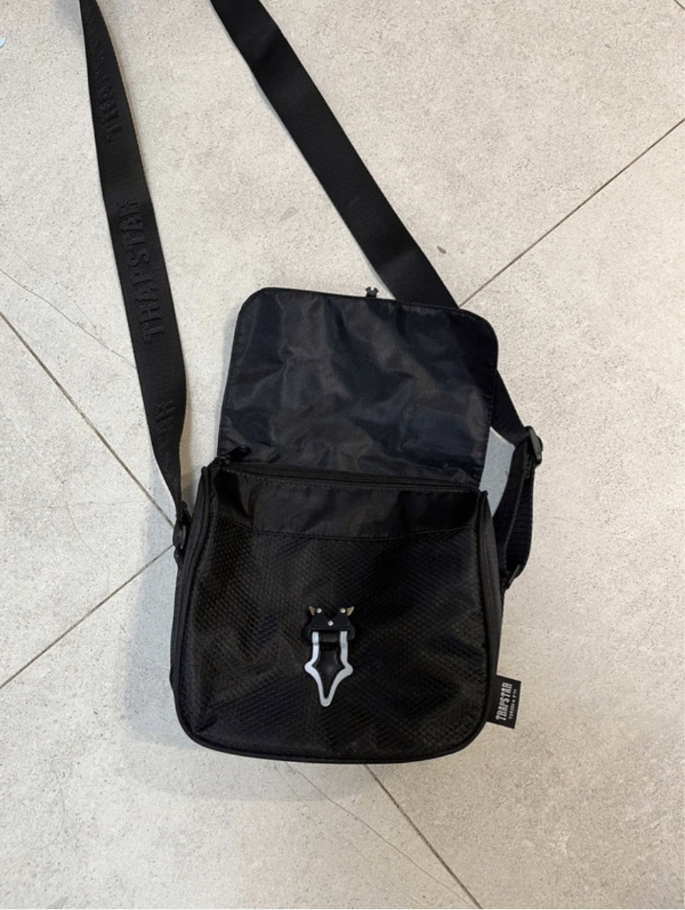 Trapstar Reflective Bag 1.0 Warszawa Kup teraz na Allegro Lokalnie