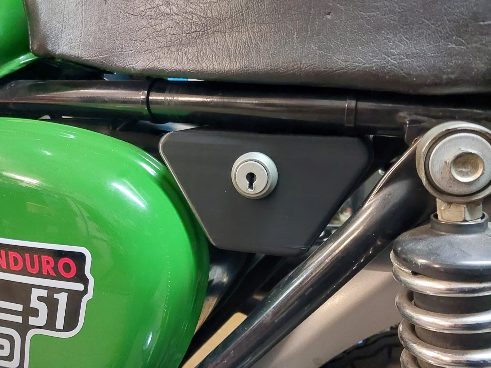 БАРДАЧОК NARZEDZIOWY SIMSON S50 S51 S60 S70 S80 ENDURO 