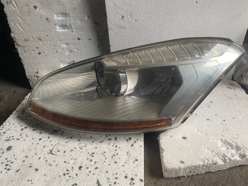 CITROEN C4 PICASSO ФАРА ЛІВА ПЕРЕДНЯ 16298100 