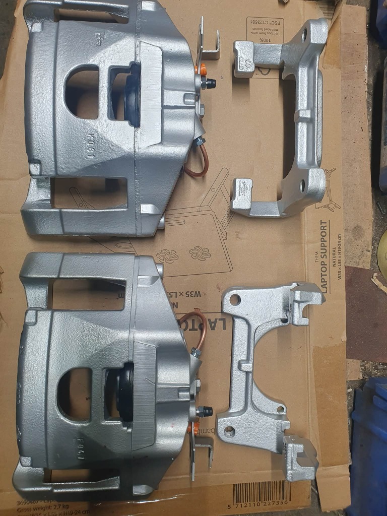 СУППОРТИ СКОБИ 320MM AUDI A4 B6 B7 A6 C6 ПЕРІД КОМПЛЕКТ SWAP 320 MM 