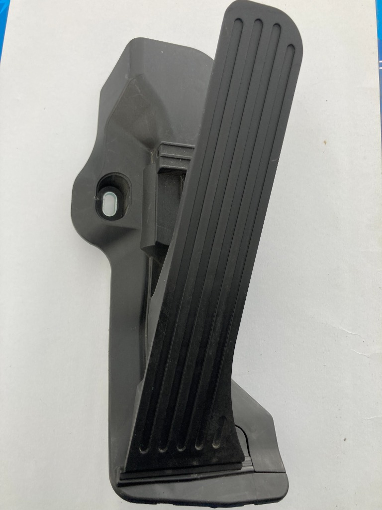 SEAT SKODA VW ПЕДАЛЬ ГАЗУ ПОТЕНЦІОМЕТР 1K2723503AR 