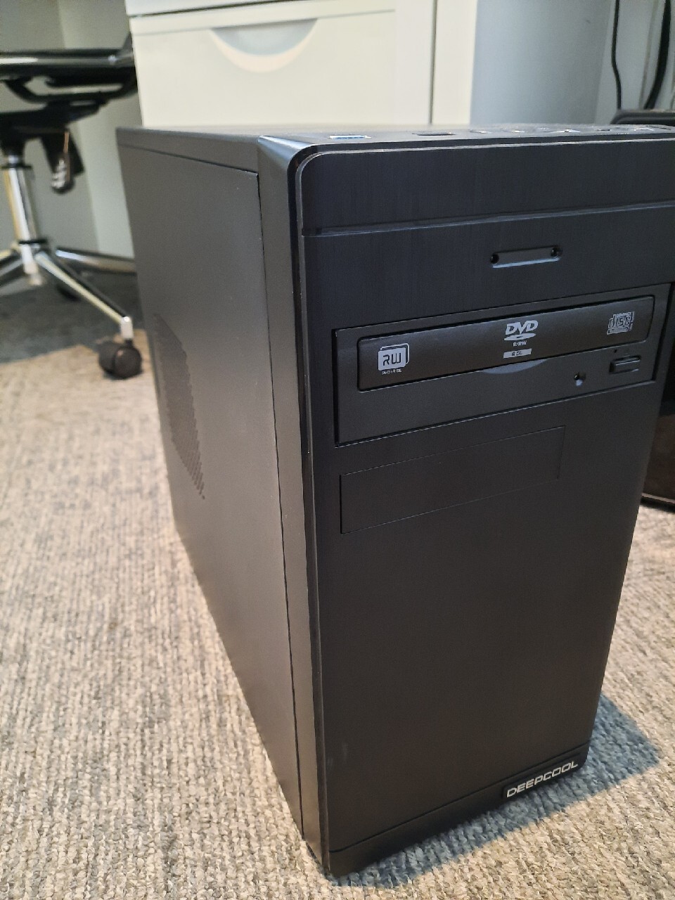 Komputer stacjonarny idealny do biura i domu | Borcz | Kup teraz na ...