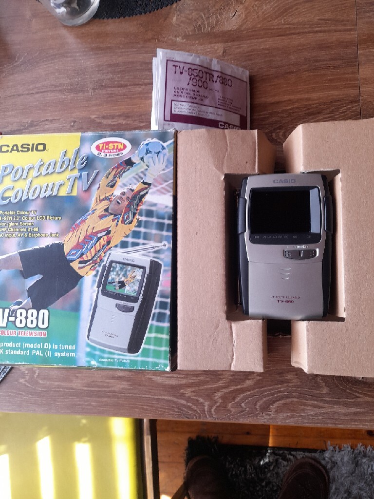 Telewizorek casio mini tv 880 kolekcjonerski przemy l licytacja na