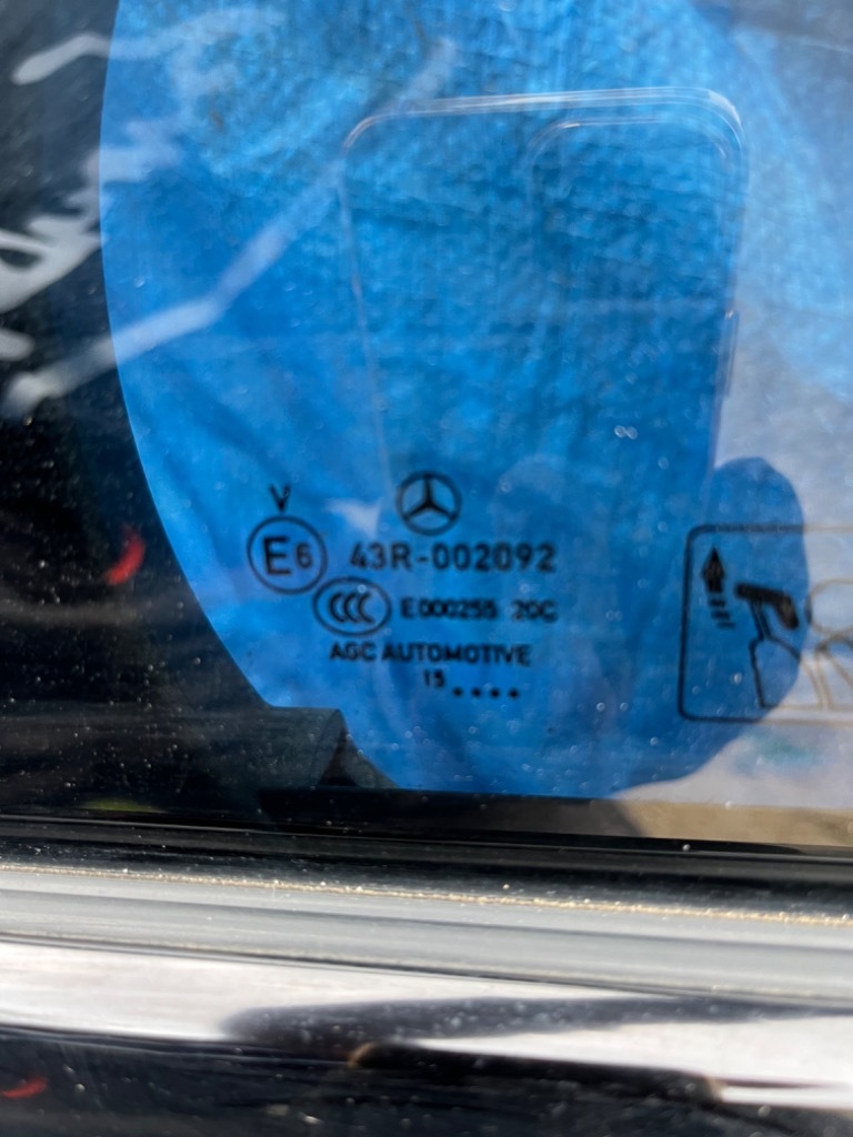 Zdjęcie oferty: W205 sedan Mercedes drzwi prawy tył kompletne