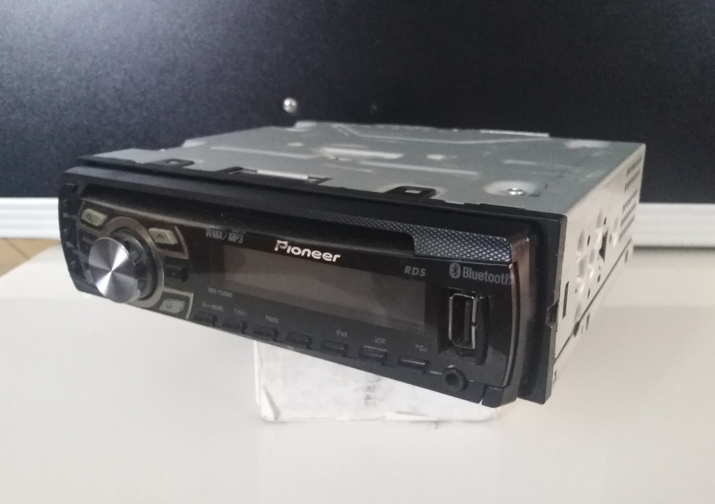 Radioodtwarzacz samochodowy Pioneer DEH7300BT Kutno Licytacja na