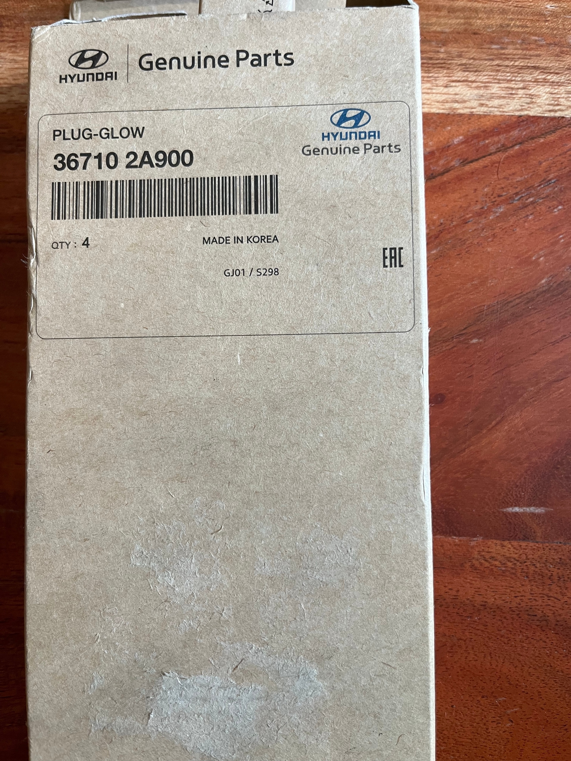 КОМПЛЕКТ ОРИГИНАЛЬНЫХ СВЕЧЕЙ НАКАЛА OE 367102A900 YURA 5,4V HYUNDAI KIA 