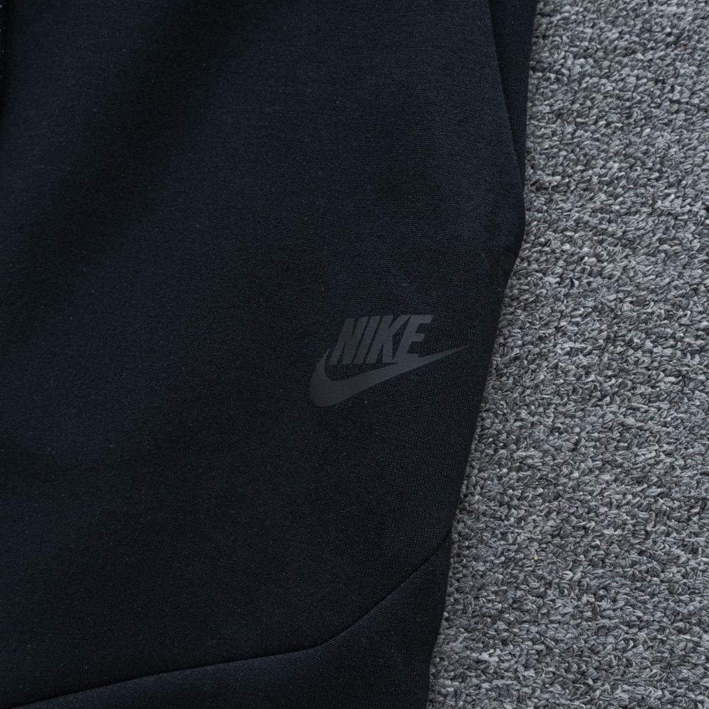 Nike Tech Fleece roz.S czarny bluza i spodnie Słupsk Kup teraz na Allegro Lokalnie