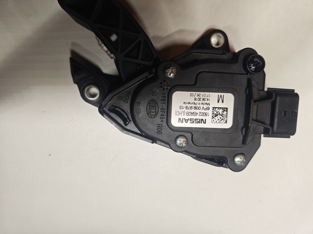 6PV 009 978-15 HELLA ПЕДАЛЬ ГАЗУ RENAULT KADJAR 