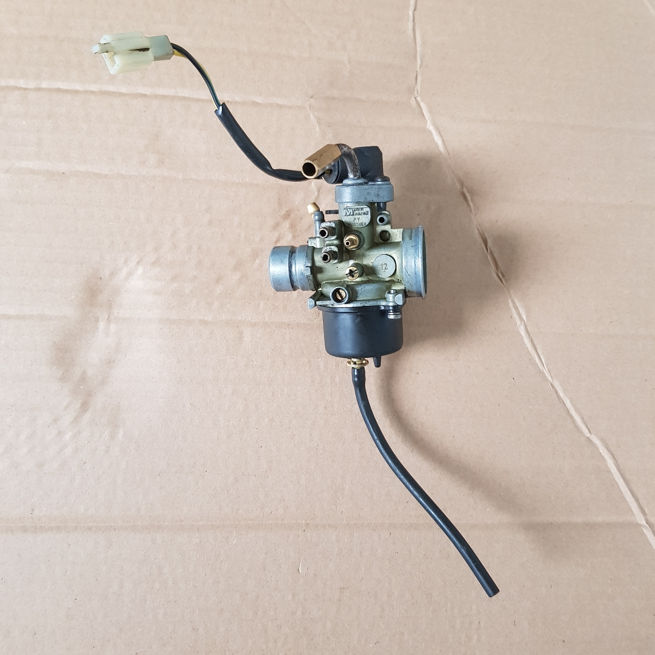 ОРИГІНАЛЬНИЙ КАРБЮРАТОР YAMAHA AEROX 50 GURTNER 12MM 5SBE43010200 