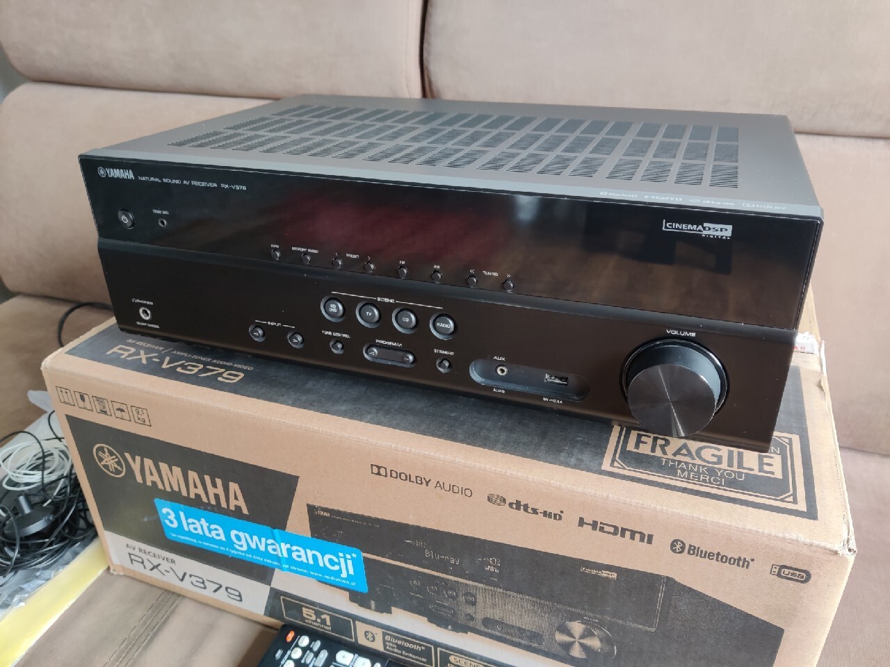 Amplituner Yamaha RXV379 4K 5.1 obsługa Bluetooth Niepołomice