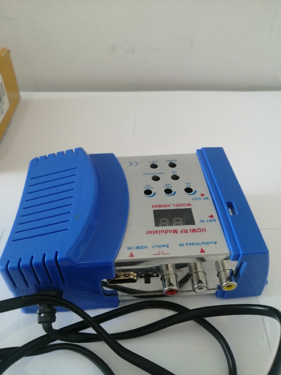 Rf cyfrowy modulator hdm69 licytacja od 1 zł Pisz Licytacja na