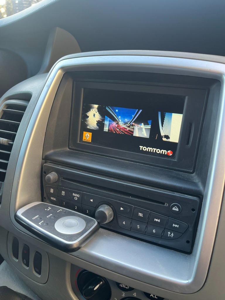 РАДІО BOSCH 7649175391 + НАВІГАЦІЯ TOMTOM LIVE RENAULT TRAFIC II MASTER 