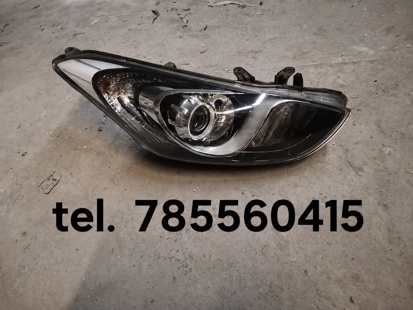 HYUNDAI I30 OE 92102-A6100 ФАРА ПЕРЕДНЯ ПЕРІД ПРАВА 12-17R. 