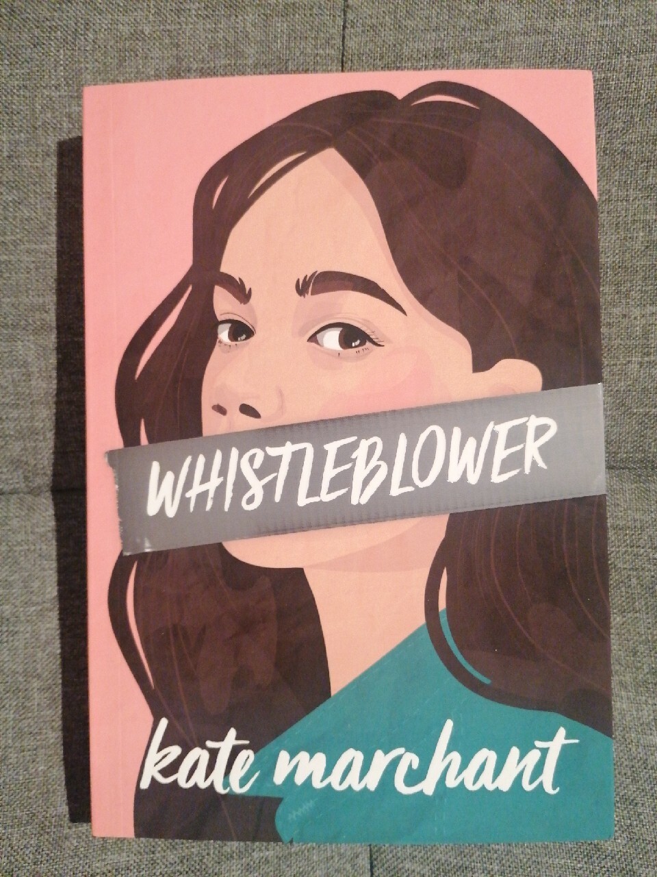 Whistleblower - Kate Marchant, Błonie