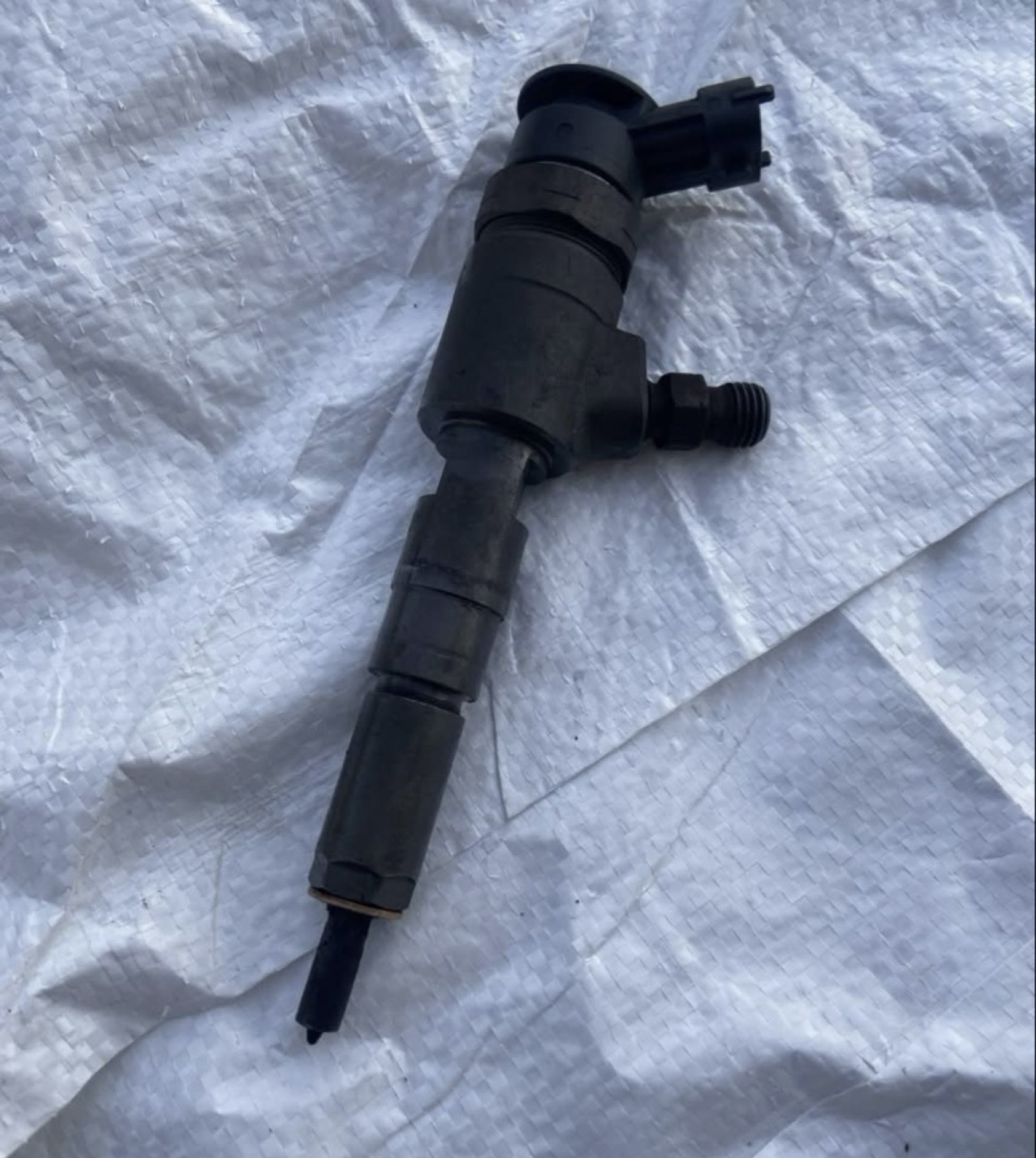 ФОРСУНКИ DO CITROENA C3 BOSCH 0445110252 4 ШТУКИ !! 