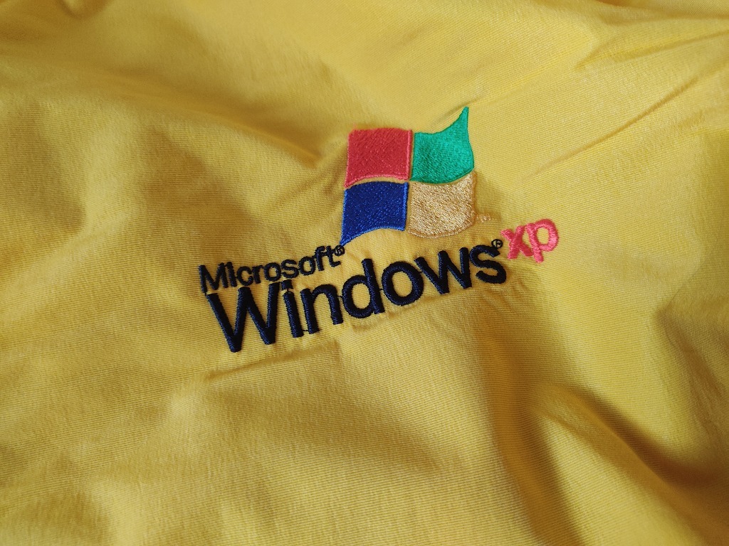 KURTKA BLUZA MICROSOFT WINDOWS XP RETRO MANIAK Wieliczka Licytacja